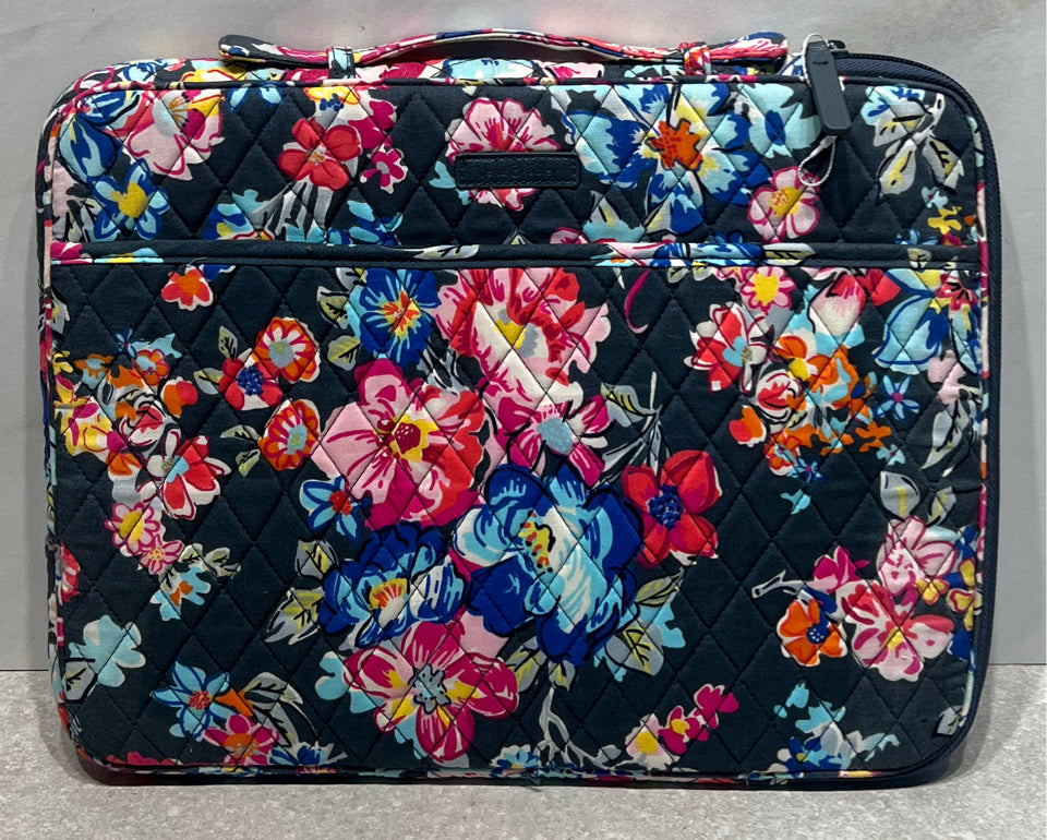 Vera Bradley IPAD Holder