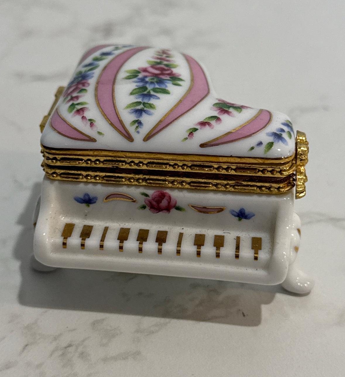 Lefton Piano Trinket