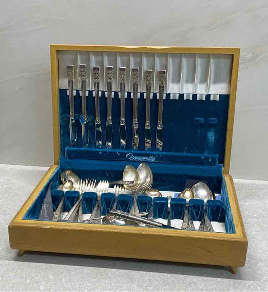 Silverware Set