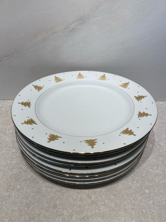 Set of 8 Dinner Plates