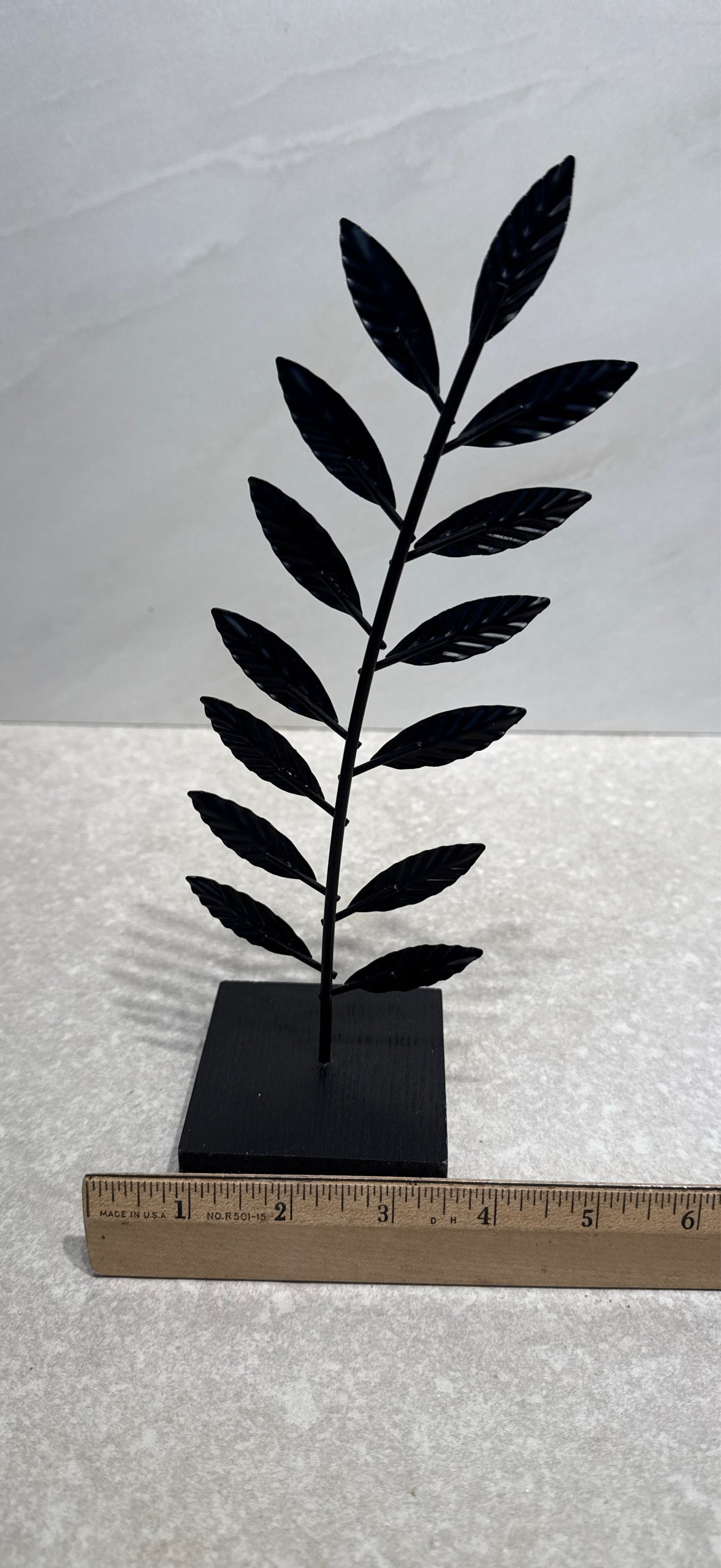 Leaf Decor