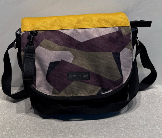 Sherpani Handbag