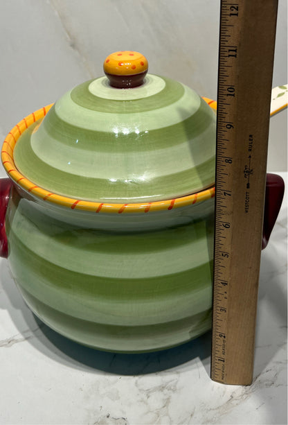 Pfaltzgraff Soup Tureen