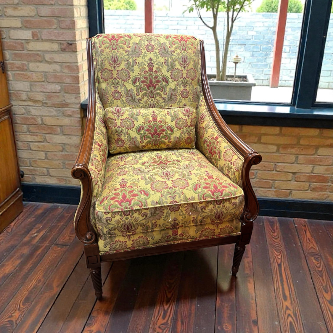 Vanguard Furniture Chair