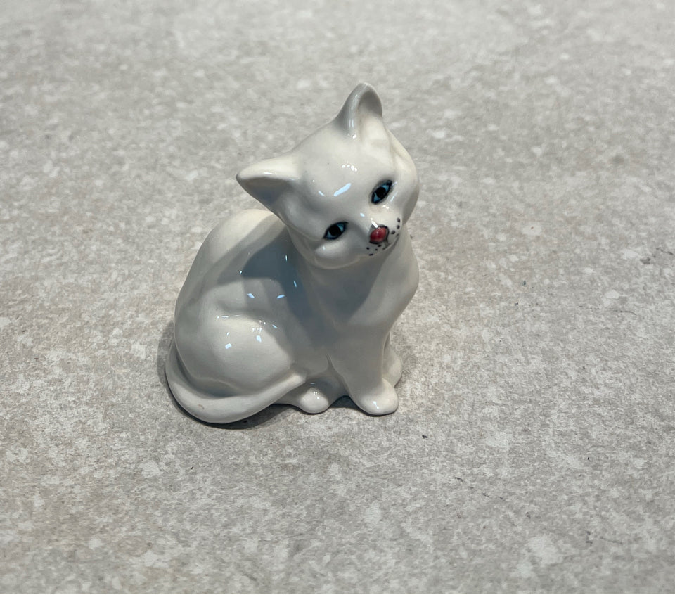 Royal Doulton Cat