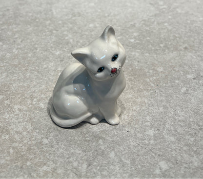 Royal Doulton Cat