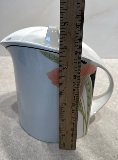 Villeroy and Boch Teapot
