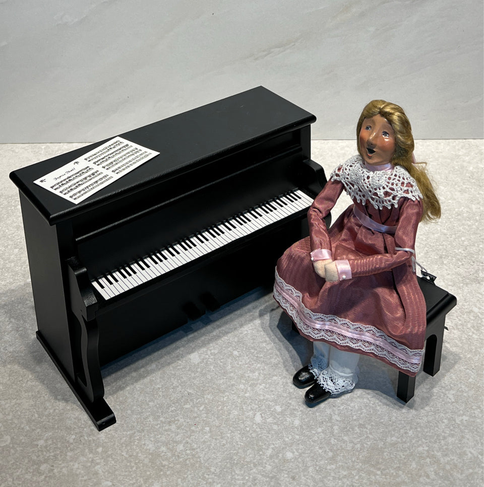 Byer's Choice Lady with Piano
