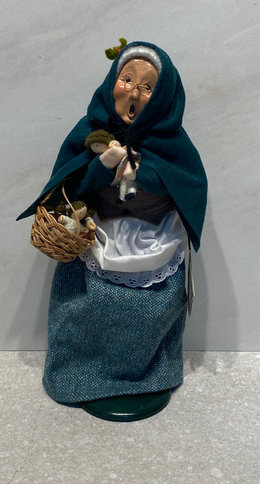 Byer's Choice Caroler