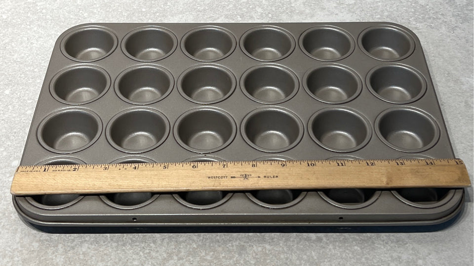 Muffin Pan