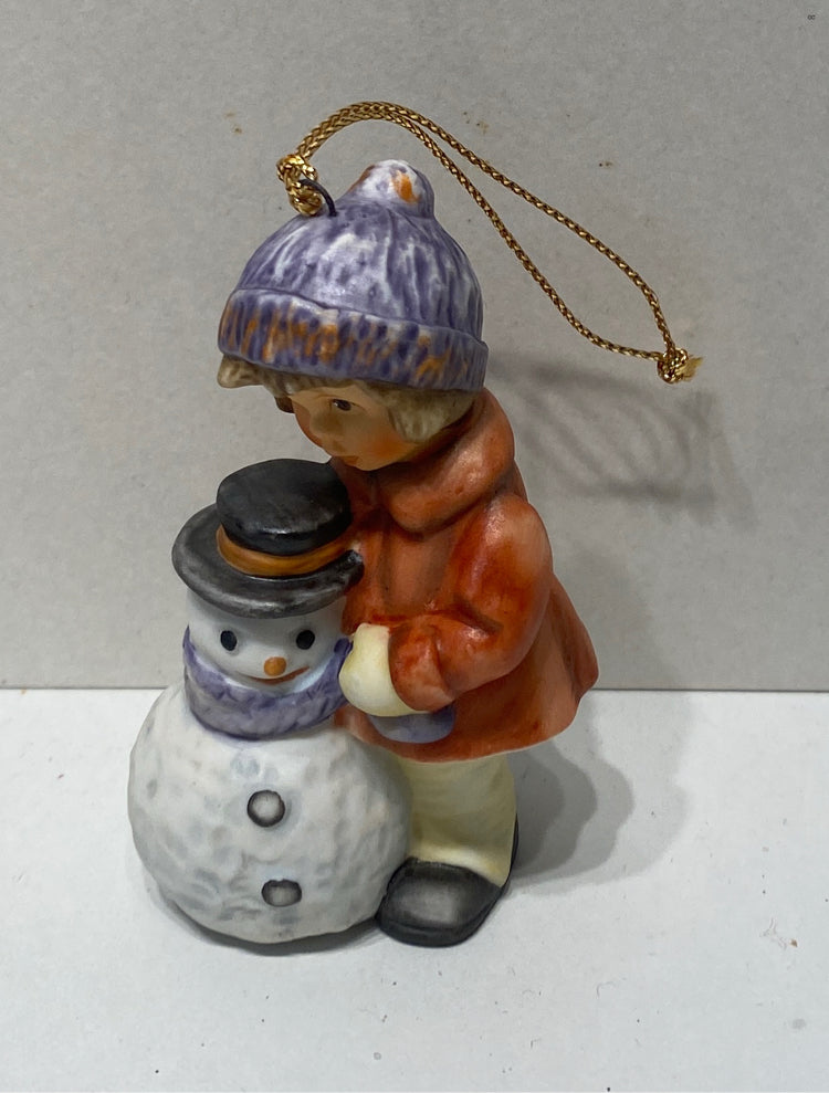 Hummel Ornamnet
