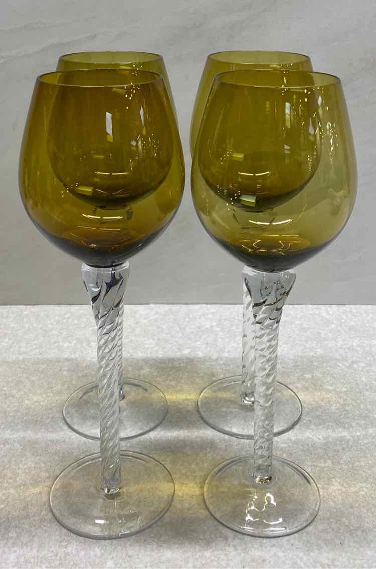 Set of 4 Glasses