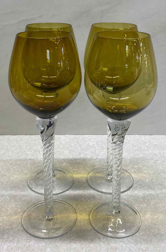 Set of 4 Glasses