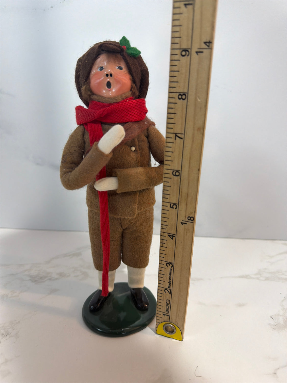 Byers Choice Caroler