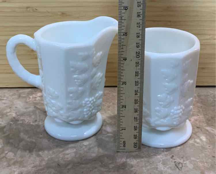 Westmoreland Sugar And Creamer