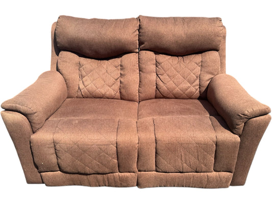 Southern Motion Loveseat