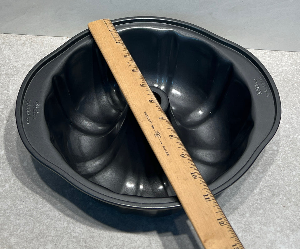 Bundt Pan