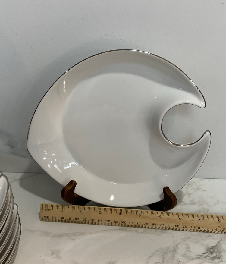 Set of 7 Royal Doulton Plates