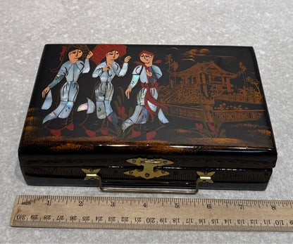 Covered Box
