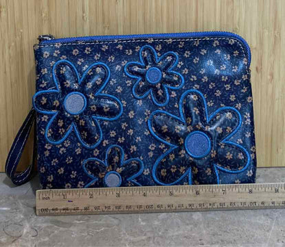 Patricia Nash Wristlet