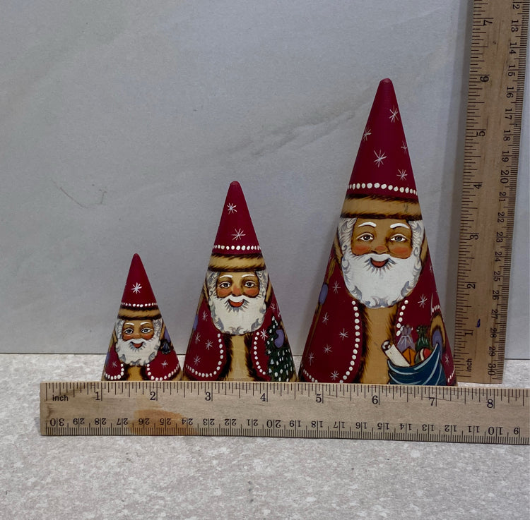 Set of 3 Santa Nesting Dolls