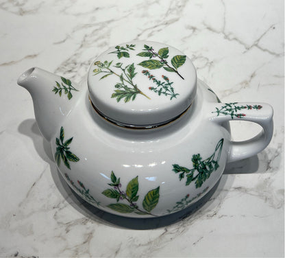 Andrea by Sadek Teapot