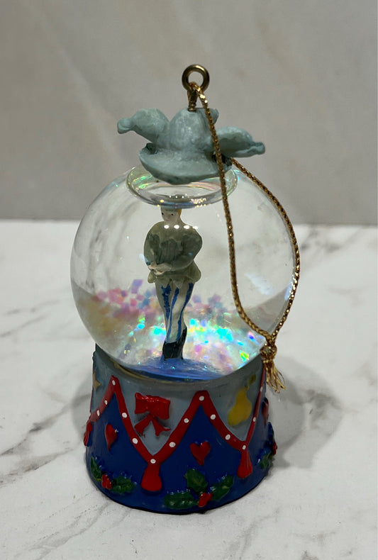 Snow Globe Ornament