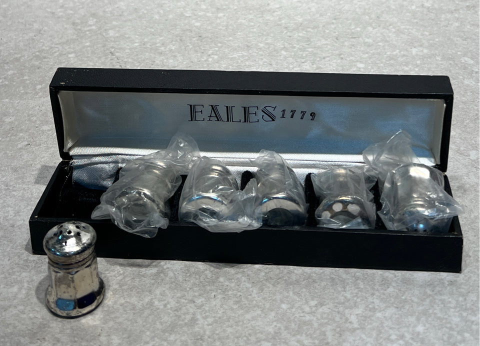 Mini Salt And Peppers (As-Found)
