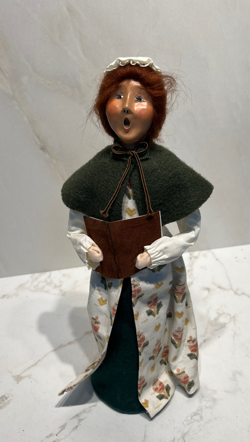 Byers Choice Caroler
