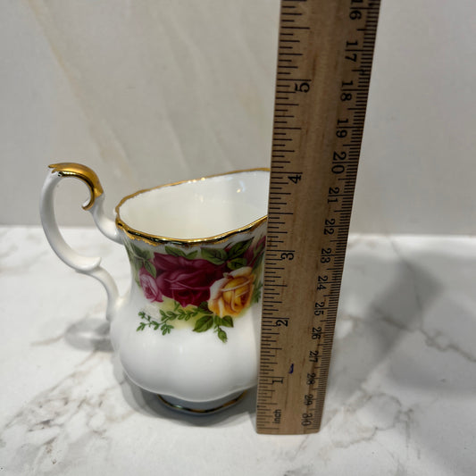 Royal Albert Creamer