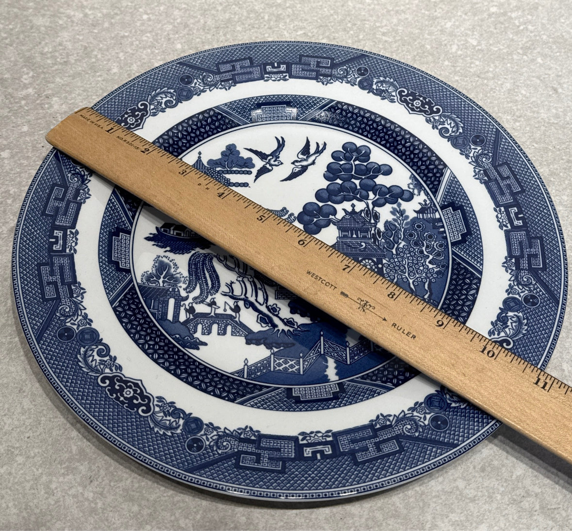 Blue Willow Dinner Plate
