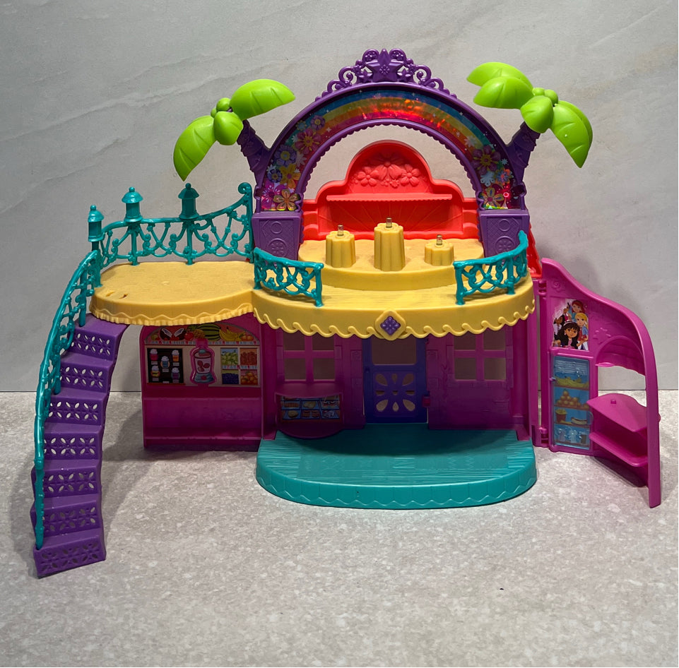 Dora Cafe Play Set