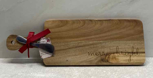 Serving Board with Spreader