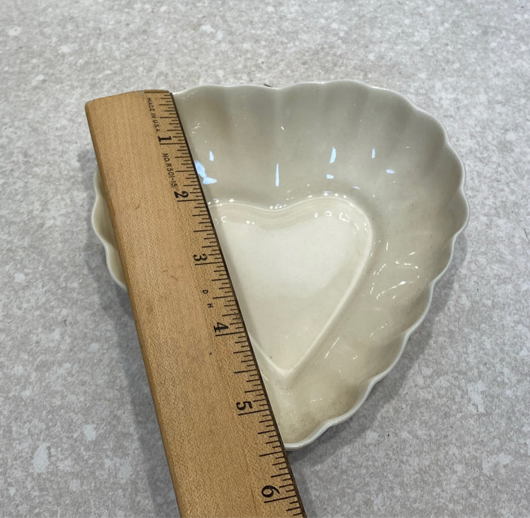 Belleek Heart Bowl