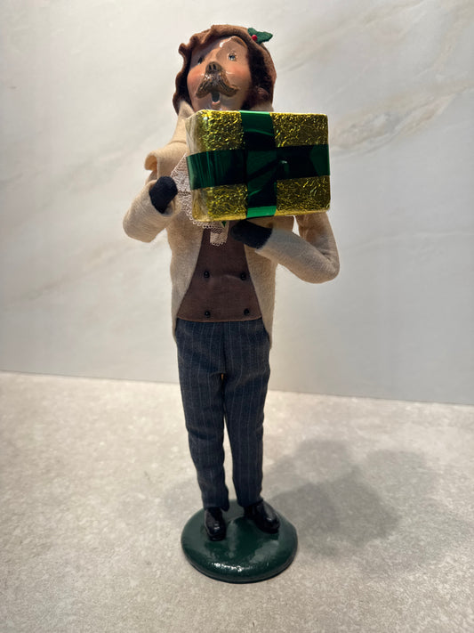 Byers Choice Caroler