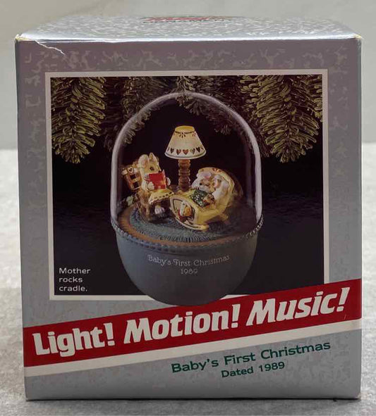 Hallmark Light Up Motion