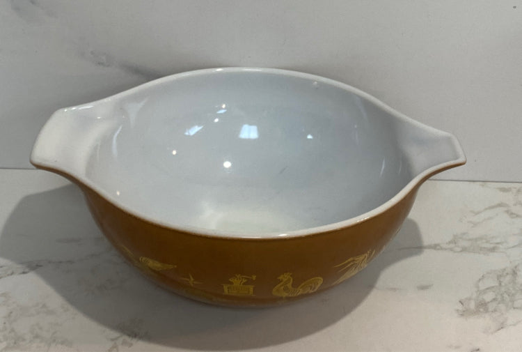 Pyrex Bowl