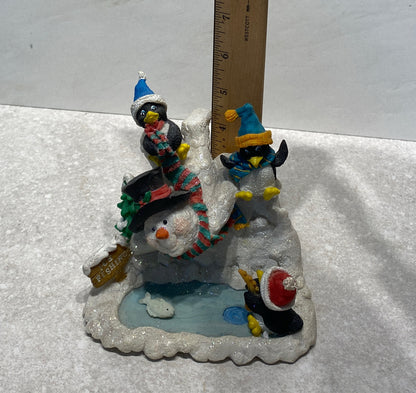 Snowman/Penguin
