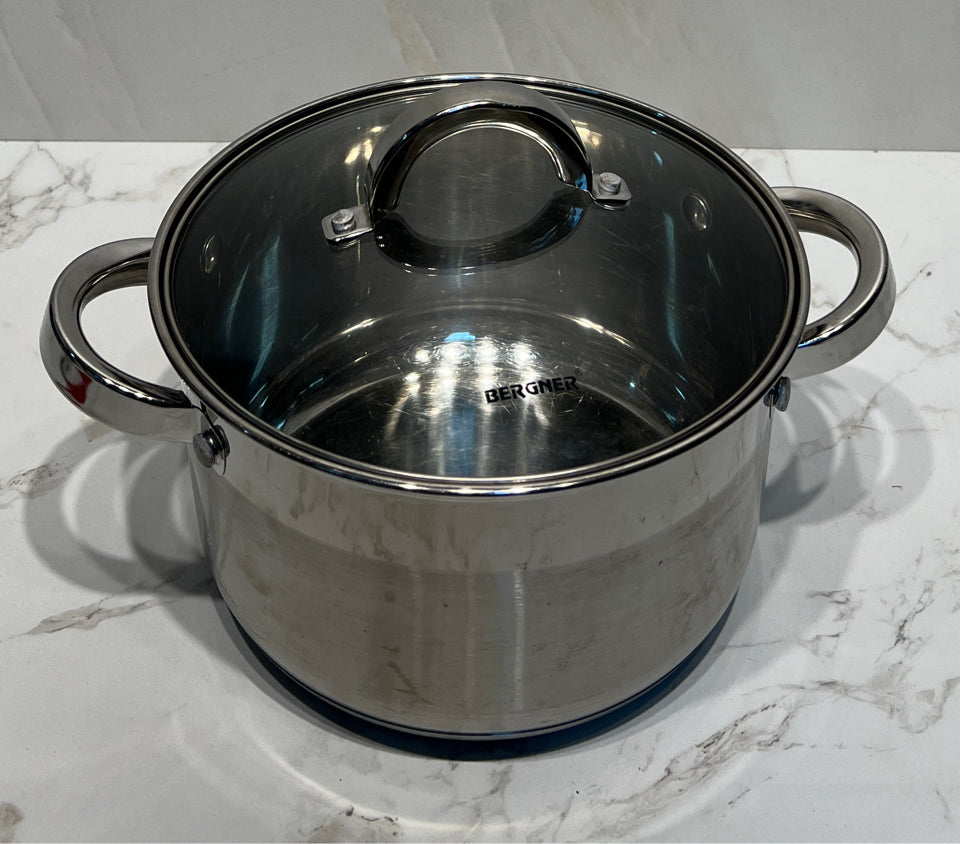 Covered Bergner Pot