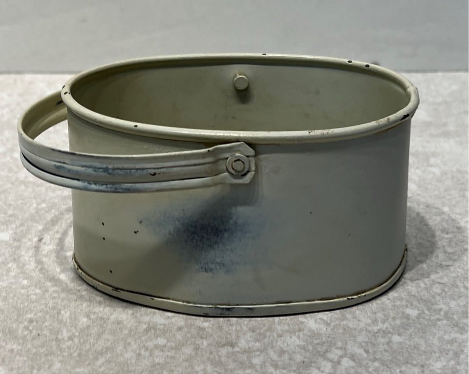Bucket