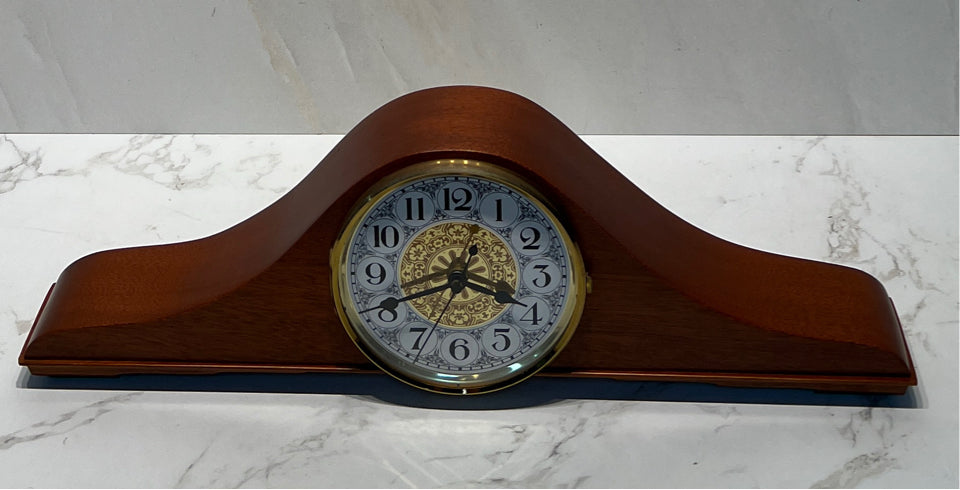 Mantle Clock