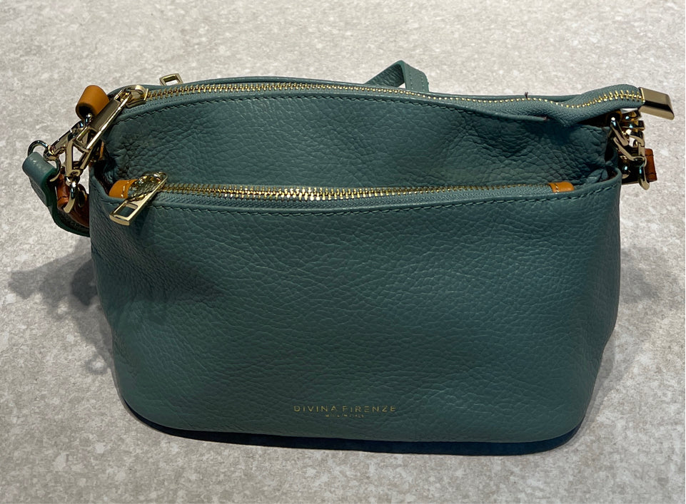 Divina Firenze Leather Handbag