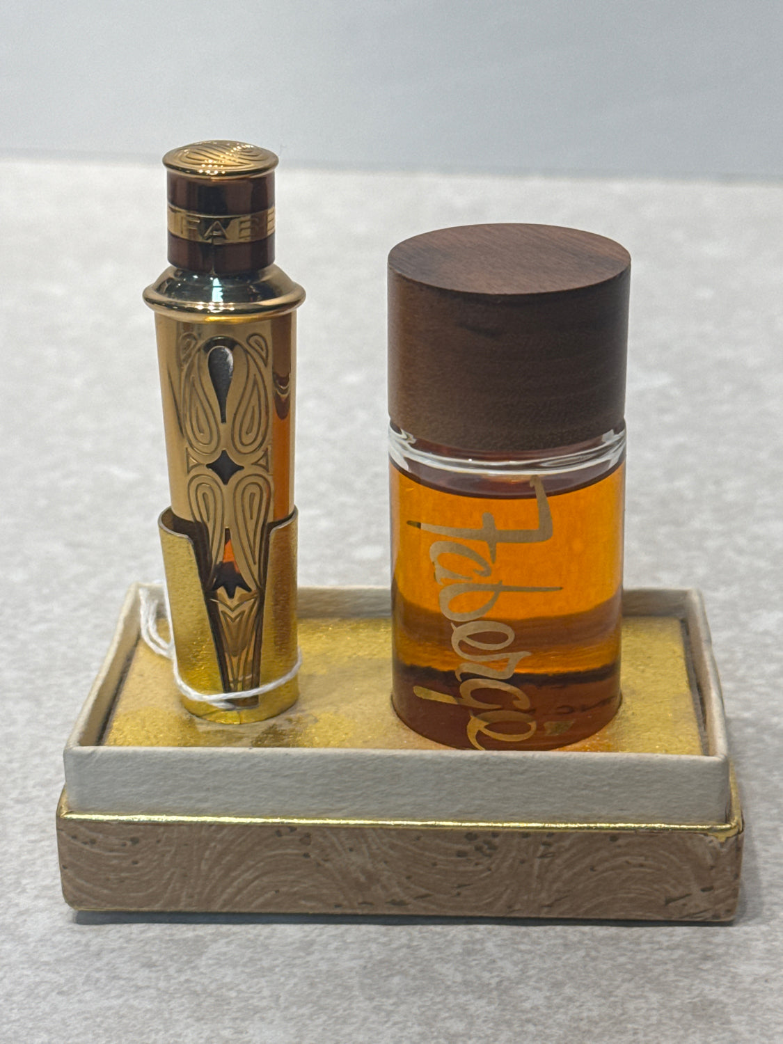 Faberge Woodhue Spray Cologne