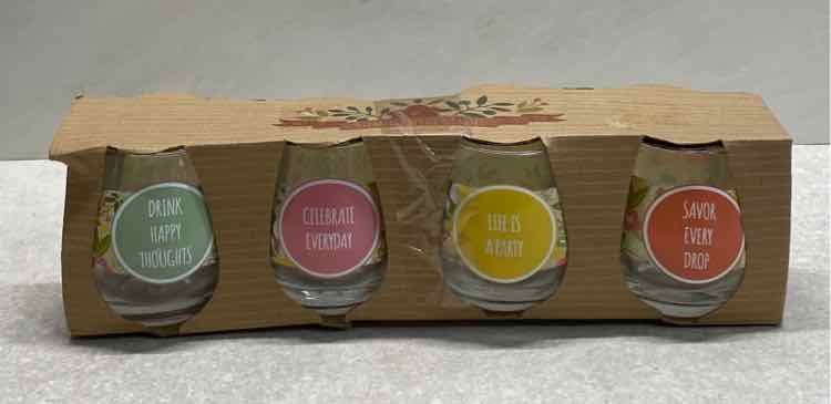 Set of 4 Glasses