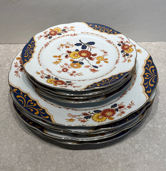 Set of 9 "Canton Fair" Plates