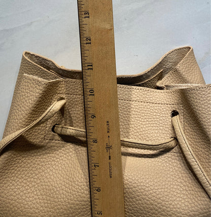 8 Other Reasons Bucket Bag