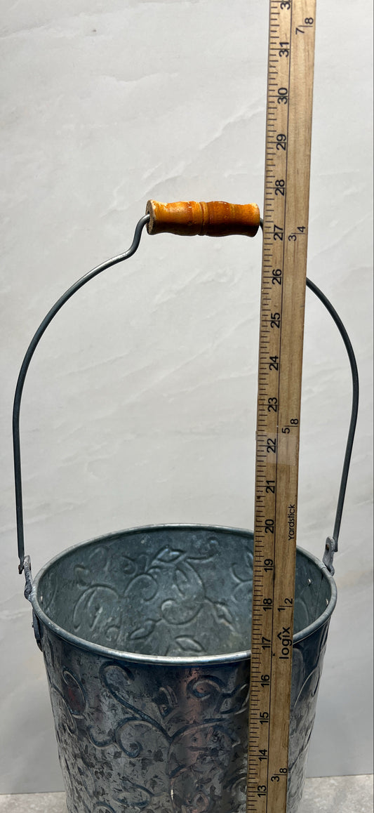 Handled Bucket