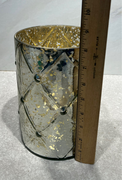 Candleholder