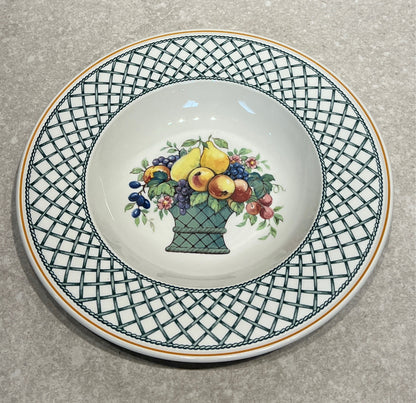 Vileroy & Boch  Basket Bowl 9.5"