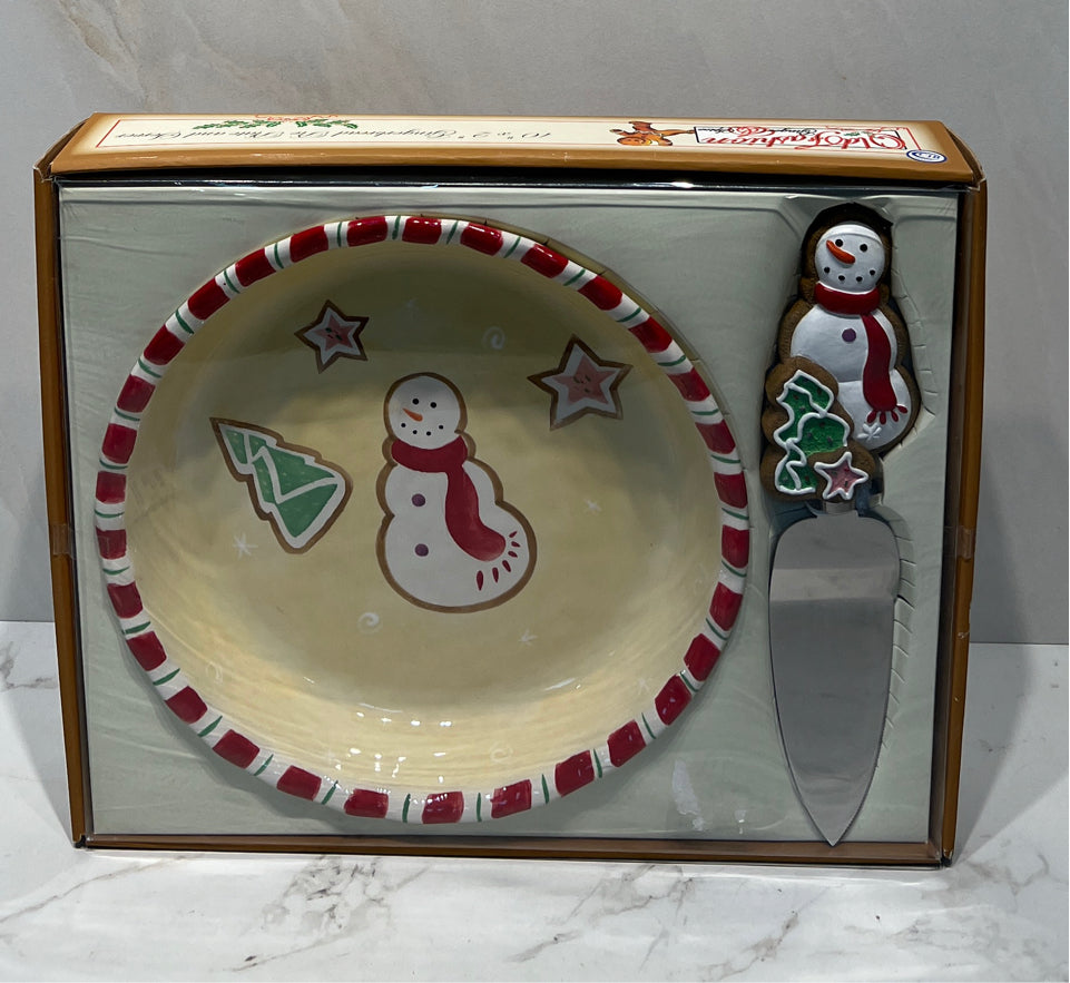 Gingerbread Pie Plate And Server